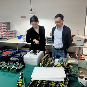 上海腐蝕科學技術學會秘書長季冬強來公司參觀調(diào)研
