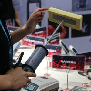 科電儀器助力行業(yè)標(biāo)準(zhǔn)制定，濕海綿針孔檢漏儀校準(zhǔn)規(guī)范正式發(fā)布